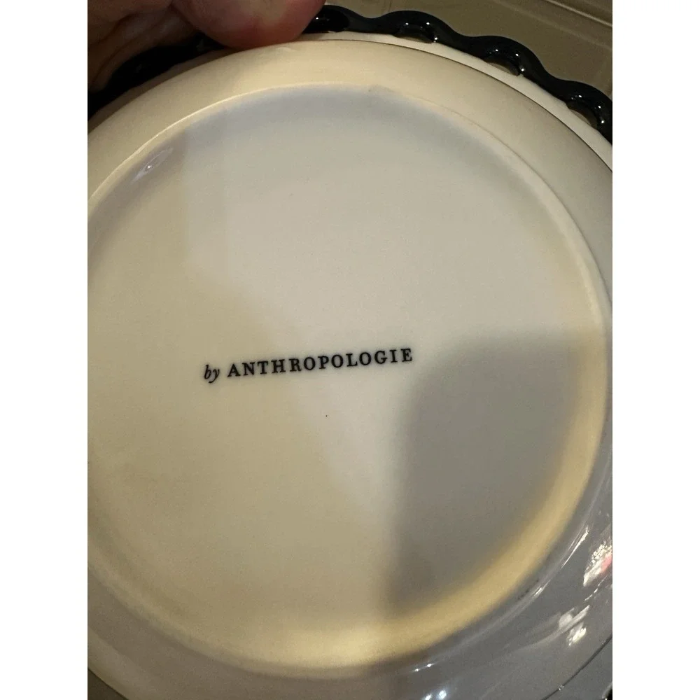 Anthropologie sasha White bowl With Navy Blue scalloped‎ fringe Edges